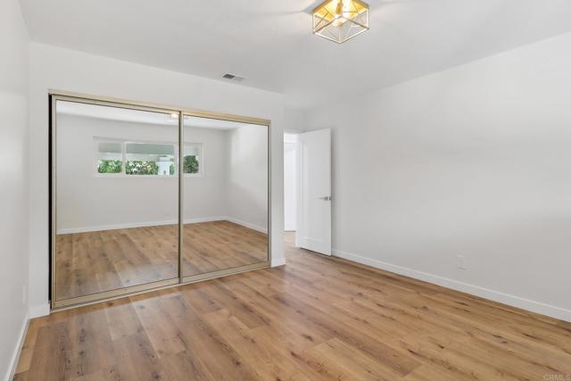 1917 Friendly Drive, Vista CA: https://media.crmls.org/mediaz/4ffe94f1-7567-4624-aa7a-a64a2ab09328.jpg