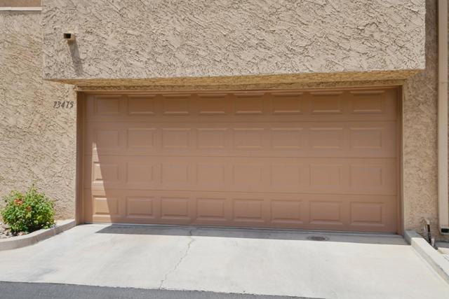 73475 Foxtail Lane, Palm Desert CA: https://media.crmls.org/mediaz/4ffec55b-4f05-4ae6-bc04-32c969f7c3c4.jpg