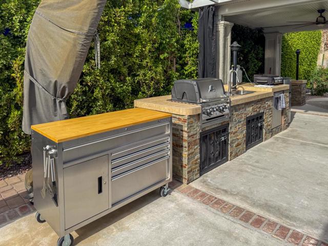 80394 Ave 48, Indio CA: https://media.crmls.org/mediaz/4ffff277-0fb4-4092-9260-2127d0548260.jpg