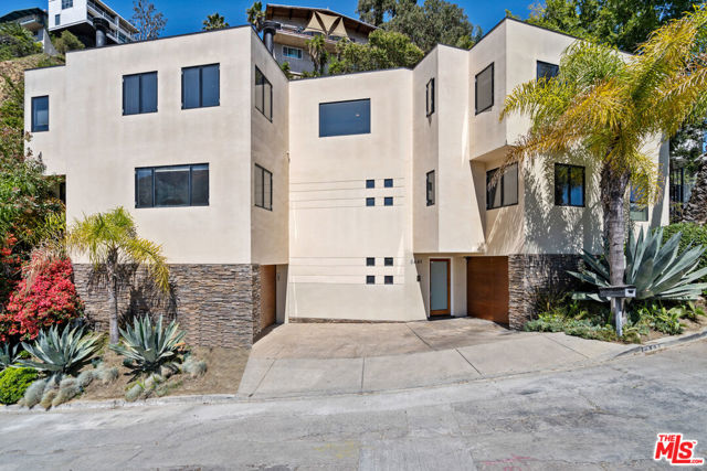 6441 Bryn Mawr Dr, Los Angeles, CA 90068