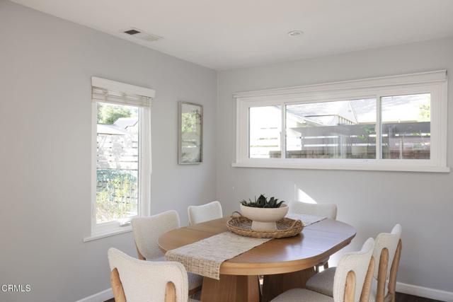 Detail Gallery Image 8 of 36 For 2696 Casitas Ave, Altadena,  CA 91001 - 3 Beds | 2 Baths