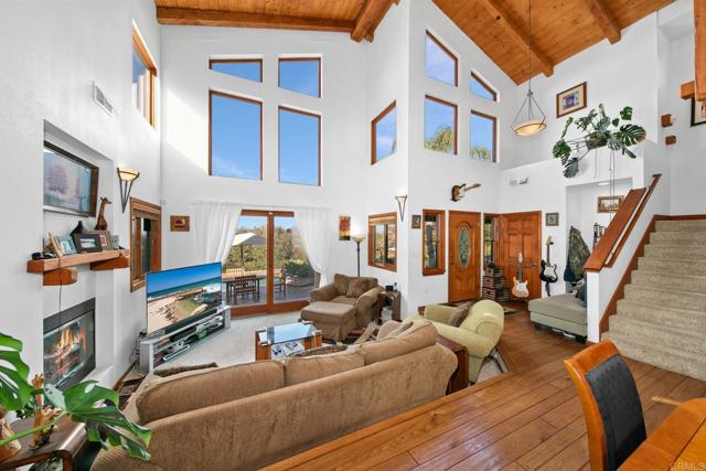 589 Anderson Road, Alpine CA: https://media.crmls.org/mediaz/500121e2-f307-41b2-803e-2d26982ed171.jpg