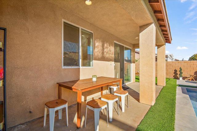 47450 Manteca Court, Indio CA: https://media.crmls.org/mediaz/5001fc5f-52dc-4a56-98d5-c12621fa4640.jpg