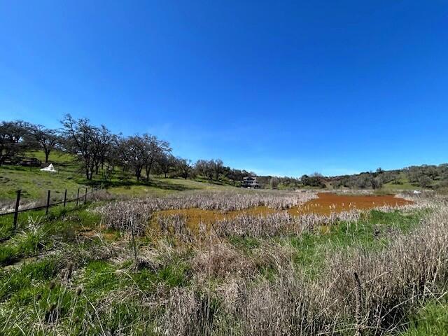 355 Pine Ridge Road, Lakeport CA: https://media.crmls.org/mediaz/500264a9-36ba-4db2-b20c-2004aa9467b2.jpg