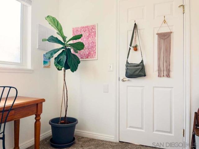 1626 S Boulder Ave, Ontario CA: https://media.crmls.org/mediaz/50030516-989a-422f-b351-ee618de8ec56.jpg