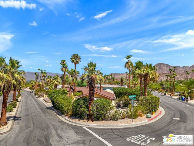 48065 Silver Spur Trail, Palm Desert, California 92260, 3 Bedrooms Bedrooms, ,2 BathroomsBathrooms,Single Family Residence,For Sale,Silver Spur,24433101