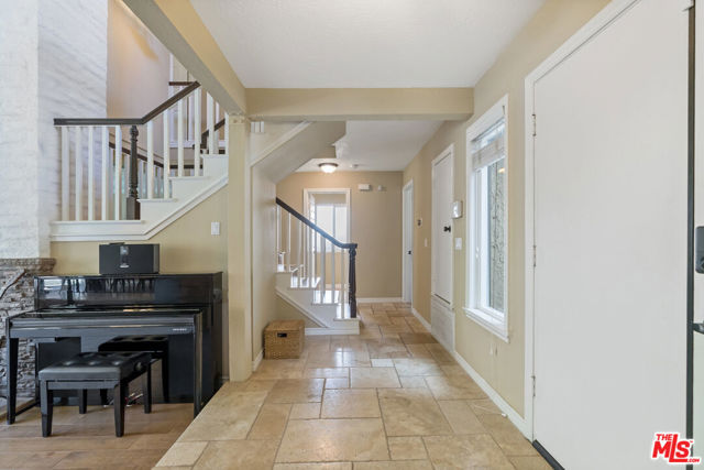683 Triunfo Canyon Road, Westlake Village CA: https://media.crmls.org/mediaz/5003237a-9bb0-49af-9168-5b42782e01cf.jpg