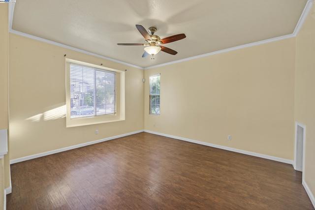 1419 Nubian St, Patterson CA: https://media.crmls.org/mediaz/5003e92e-c096-4135-a036-ba5890e511ff.jpg