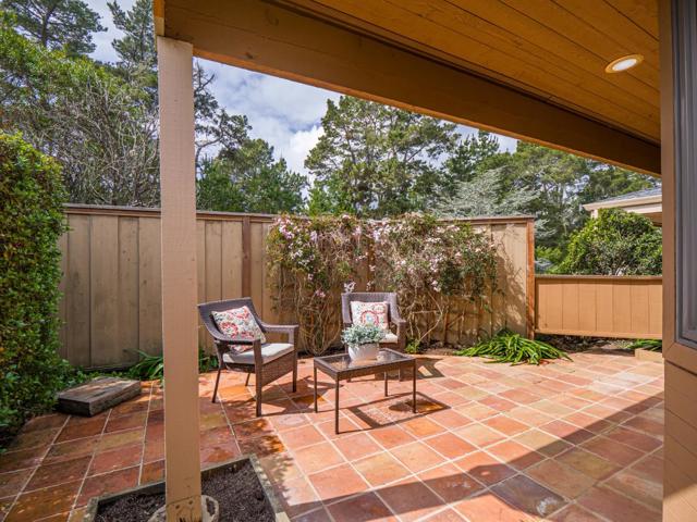 1125 Sumner Avenue, Aptos CA: https://media.crmls.org/mediaz/50079b58-e9e6-4421-9d5d-ef9dc6396263.jpg