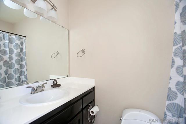 1651 S Juniper Street, Escondido CA: https://media.crmls.org/mediaz/500829a6-c5f8-4dc2-b7f3-ccea8ac6be4d.jpg