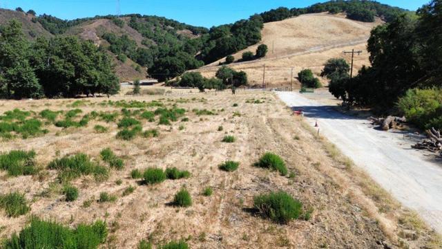 0 San Juan Canyon Road, San Juan Bautista CA: https://media.crmls.org/mediaz/50092810-4207-4d5d-aa82-9ebb0efa9b8d.jpg