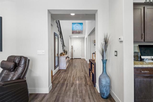 9850 Bobcat Court, Gilroy CA: https://media.crmls.org/mediaz/5009349f-8bcc-429a-bc26-4c0e991bde87.jpg