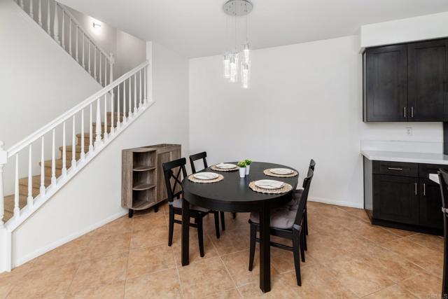 357 Borden Rd, San Marcos CA: https://media.crmls.org/mediaz/500b24d3-8871-49f5-8a0b-09053e9cead9.jpg