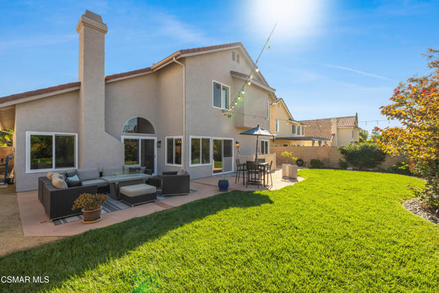 12147 Alder Grove Street, Moorpark CA: https://media.crmls.org/mediaz/500c60c2-fa25-4983-89d6-33b6716be323.jpg