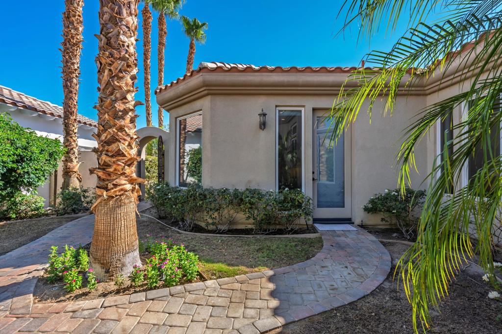 MLS #219136071DA image #17