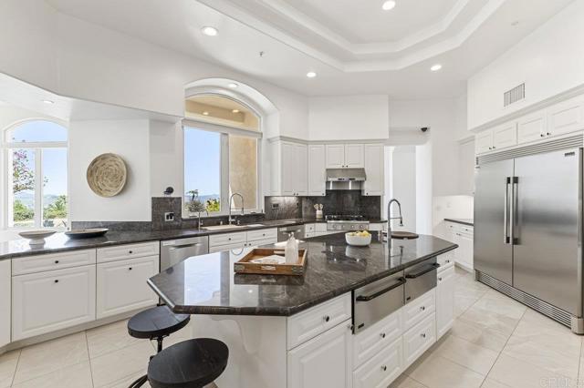 Home for Sale in Valley Center