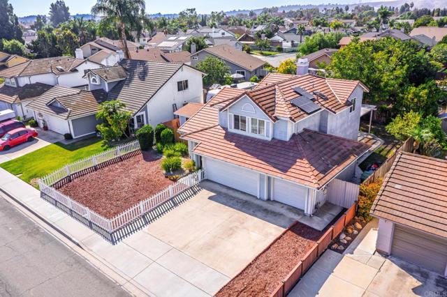 Detail Gallery Image 2 of 48 For 4499 Pebble Beach Dr, Oceanside,  CA 92057 - 4 Beds | 3 Baths