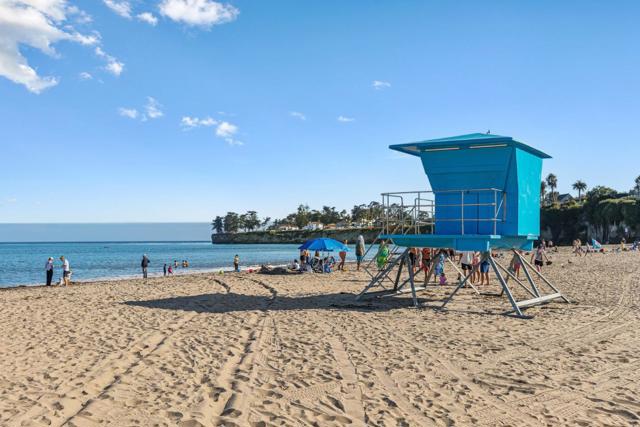 890 West Cliff Drive, Santa Cruz CA: https://media.crmls.org/mediaz/50105ab1-1387-4492-a3d4-7af00c1b6ff2.jpg