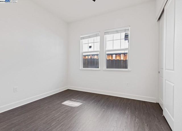 2453 Forino Dr, Dublin CA: https://media.crmls.org/mediaz/5010ccb1-70e5-49b1-953c-7b133b19a2ca.jpg
