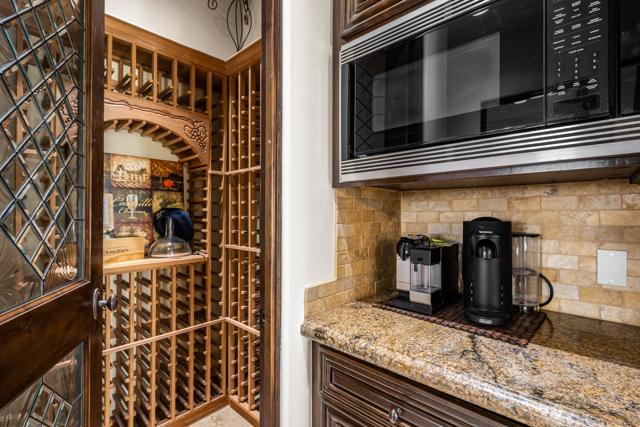 78431 Deacon W Drive, La Quinta CA: https://media.crmls.org/mediaz/5012a626-d47d-41cd-8e76-d825dce7dcb8.jpg