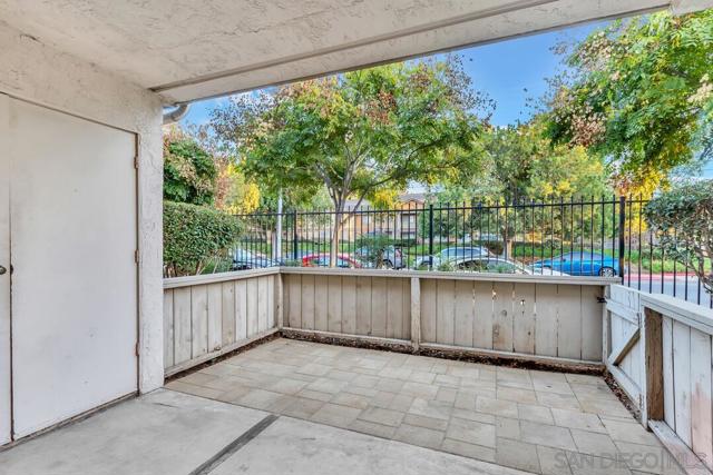 450 W Vermont Ave 105, Escondido CA: https://media.crmls.org/mediaz/501355b4-417f-43bc-94f9-5bd874c722ba.jpg