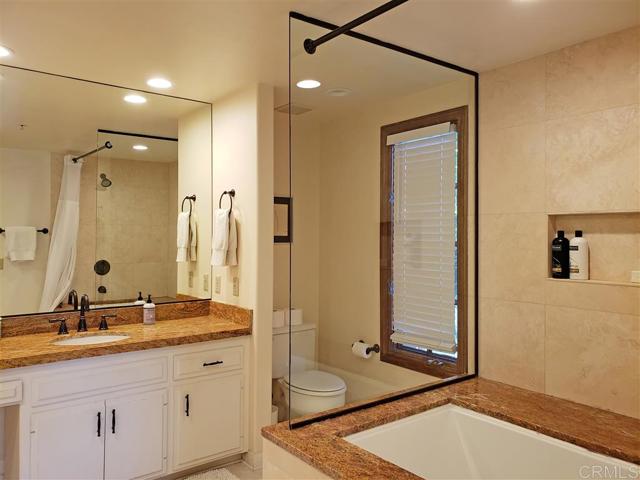 Detail Gallery Image 14 of 25 For 120 5th, Encinitas,  CA 92024 - 3 Beds | 2 Baths