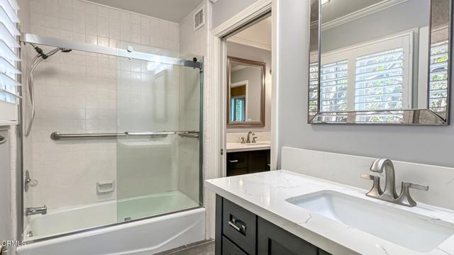 Detail Gallery Image 18 of 37 For 209 San Miguel Rd, Pasadena,  CA 91105 - 4 Beds | 3 Baths