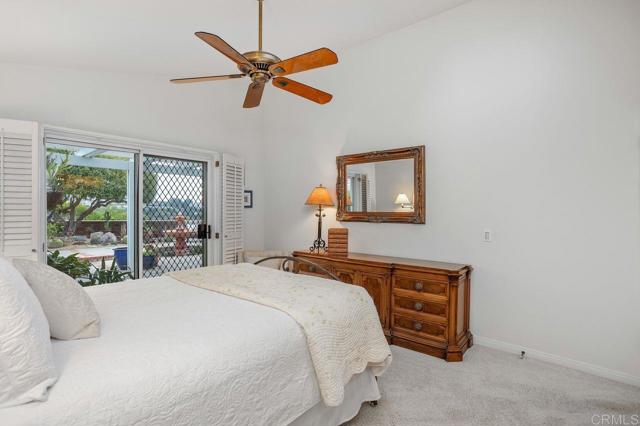 7414 Lantana, Carlsbad CA: https://media.crmls.org/mediaz/50152f9b-0514-4a88-803f-4940be424922.jpg