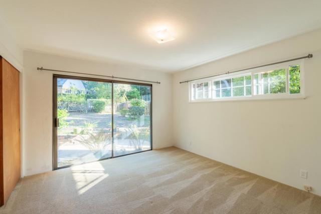 0 2 E of Torres Avenue, Carmel CA: https://media.crmls.org/mediaz/5015339e-2daf-428e-96ce-bb2c990852a7.jpg