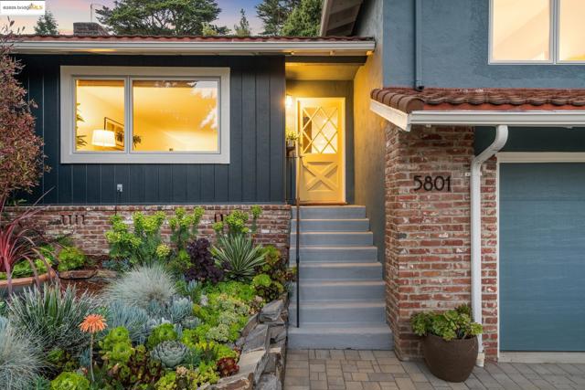 5801 Balboa Dr, Oakland CA: https://media.crmls.org/mediaz/50160ad3-1b0f-4a4b-98af-819c8b9efdb0.jpg