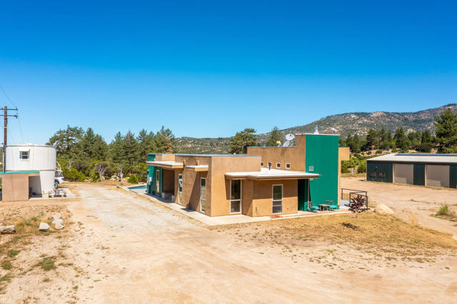 Image 9 of 83 For 28990 Bonita Vista Road