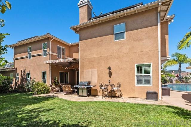 1797 Lemon Tree Court, San Marcos CA: https://media.crmls.org/mediaz/501a88f3-c591-4b0f-b981-7a68f7578c1d.jpg