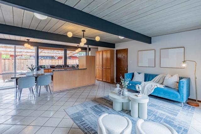 941 Pendleton Avenue, Sunnyvale CA: https://media.crmls.org/mediaz/501b29e9-de75-4e3c-bd8f-0c7cbfcf19e2.jpg