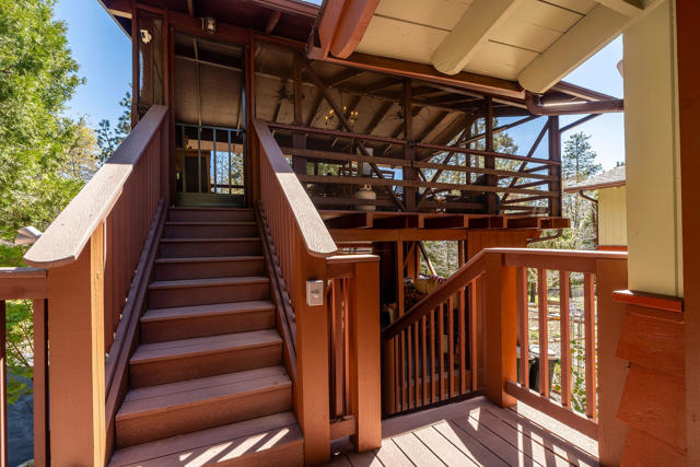 25445 Palomar Road, Idyllwild CA: https://media.crmls.org/mediaz/501bf607-228f-4ec2-bbee-ea719e54e259.jpg
