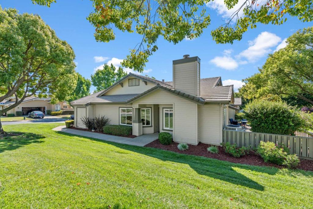 8624 American Oak Drive