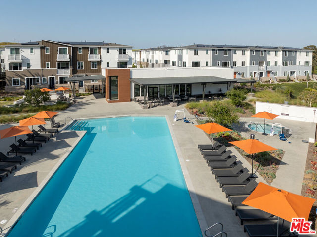 1483 W Vista Way, San Pedro CA: https://media.crmls.org/mediaz/501c40c2-cd01-43c1-bb35-130fdfa100c4.jpg