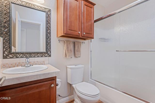 Detail Gallery Image 25 of 38 For 157 Keats Cir #157,  Ventura,  CA 93003 - 3 Beds | 2 Baths