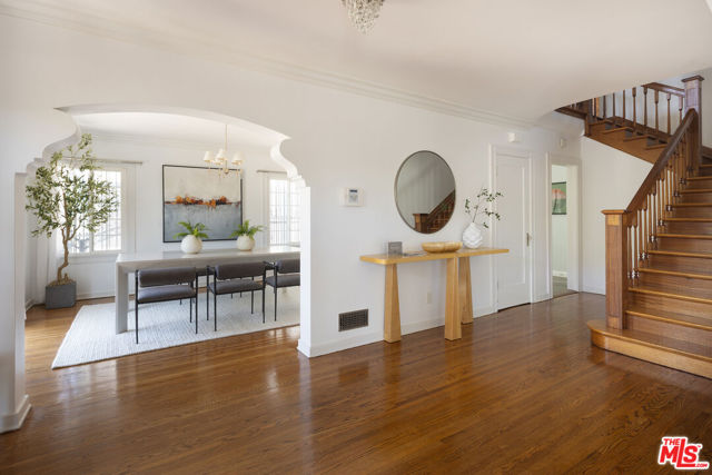 922 N Edgemont Street, Los Angeles CA: https://media.crmls.org/mediaz/501d565f-6cd2-4575-81ef-c04ee322fb7a.jpg