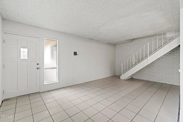 Detail Gallery Image 5 of 32 For 701 Halyard St, Port Hueneme,  CA 93041 - 2 Beds | 1 Baths