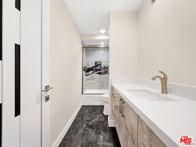 1325 Valley View Road, 201 photo 12
