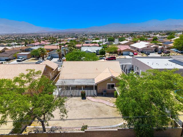 11800 Ambrosio Drive, Desert Hot Springs CA: https://media.crmls.org/mediaz/501f7519-f872-4919-b83f-5aee6c87546c.jpg