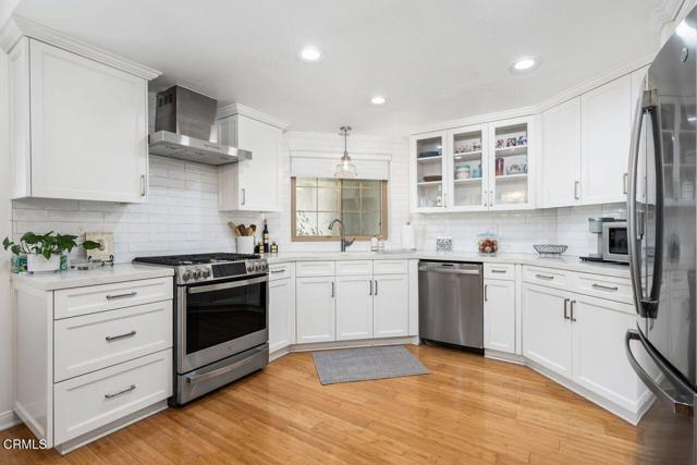 6036 Gitana Avenue, Camarillo CA: https://media.crmls.org/mediaz/5020d30b-5240-47c5-b083-19948664c5d2.jpg