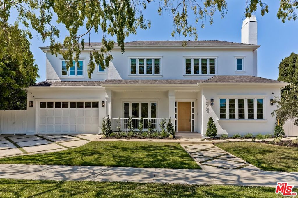 9767 Monte Mar Drive — Contemporary