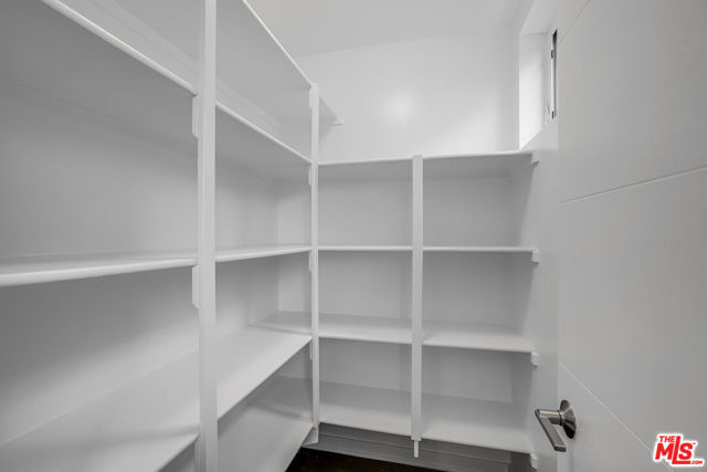 2930 Rowena Avenue, Los Angeles CA: https://media.crmls.org/mediaz/50213f8b-968b-4307-b011-6380430dbee9.jpg