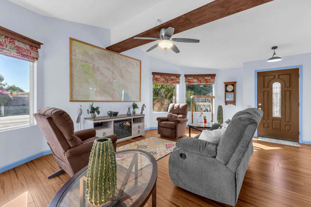 74554 Stage Line Drive, Thousand Palms CA: https://media.crmls.org/mediaz/5021439c-36dc-4ee6-bd38-dd2226e73e54.jpg