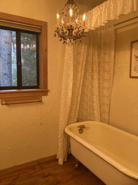 25500 Foster Lake Road, Idyllwild CA: https://media.crmls.org/mediaz/502157a6-65e6-427b-b820-935aa4f3a08e.jpg