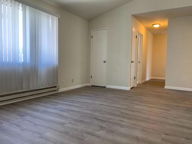 729 Highland Avenue, San Mateo CA: https://media.crmls.org/mediaz/5021a6cf-b65b-4446-8dfb-ad6ddae11ed7.jpg