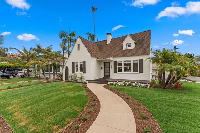 503 Rosemont St, La Jolla CA: https://media.crmls.org/mediaz/50236eb8-e0a9-4d85-b674-de21385e1dbc.jpg
