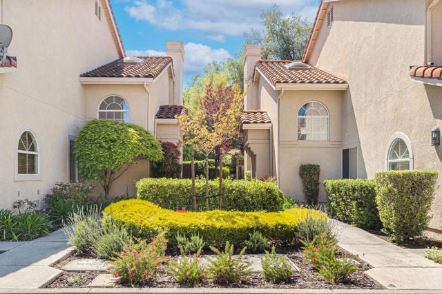 380 Bellflower Court, San Ramon CA: https://media.crmls.org/mediaz/5023c68c-3564-45b9-9f44-6b3c91bb4602.jpg