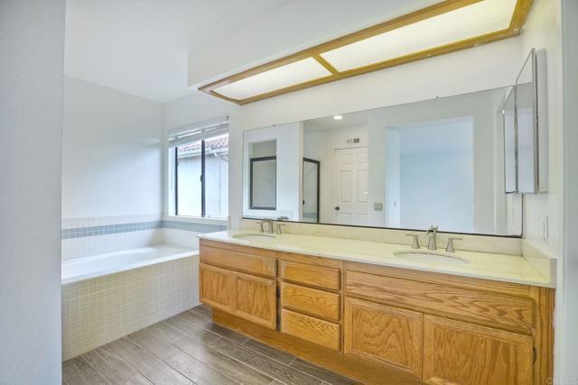 2091 Sequoia Crest, Vista CA: https://media.crmls.org/mediaz/50268614-eba0-4827-976c-98c15aa2fcc6.jpg